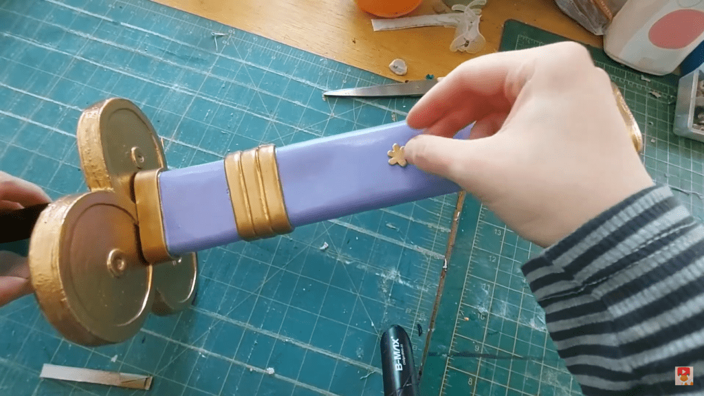 como fazer as katanas do zoro de one piece