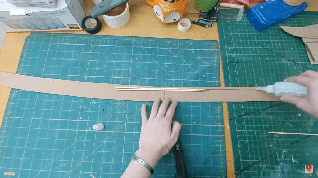 como fazer as katanas do zoro de one piece