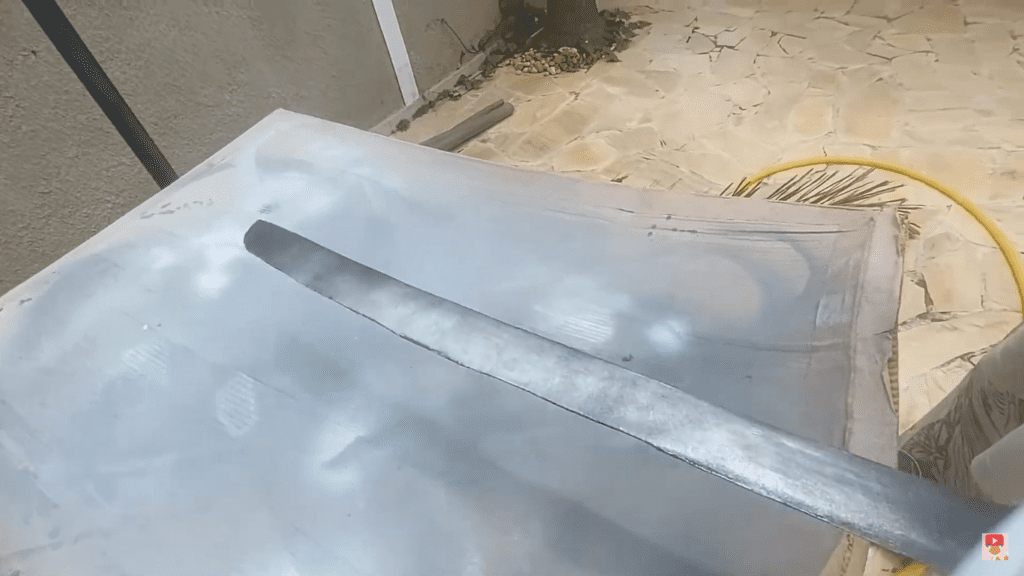 como fazer a sandai kitetsu do zoro de one piece