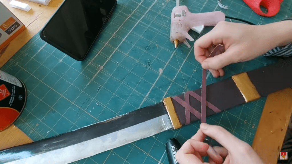 como fazer a sandai kitetsu do zoro de one piece