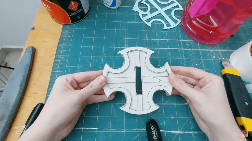 como fazer a sandai kitetsu do zoro de one piece